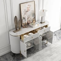 بوفيه استقبال أبيض بلمسات ذهبية