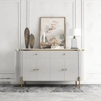 بوفيه استقبال أبيض بلمسات ذهبية