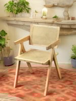 كرسي خشب رتان