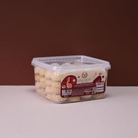 معمول بالقمح الأبيض ( مع رشة سكر )