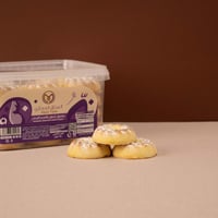 معمول اساور بالقمح الأبيض (مع رشة سكر )