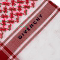 شماغ جيفنشي كلاسيك 2022