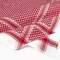 شماغ قوتشي قولد 2023