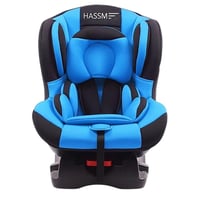 كرسي سيارة متعدد الألوان