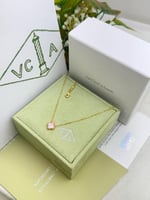 سلسال Van Cleef ورده وردي