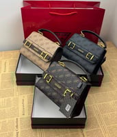 شنطه GUESS الملكيه