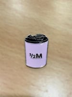 ملصق مق هاف مليون الوردي