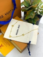 سلسال Lv ناعم ذهبي