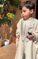 طقم ثوب وبشت للمواليد والأطفال