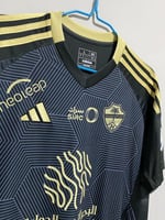 تيشيرت الأهلي التراثي