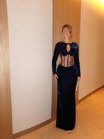 فستان كحلي مخمل ناعم