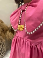 طوق الورد وسلسال بناتي بالاسم