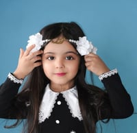 طوق ورد بالاسم