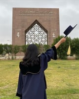 عبايه تخرج كحلي 2024