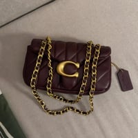 عنابي