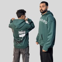 Dark Teal Green-أخضر غامق مائل للتركوازي