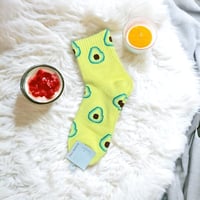 ‎جوارب مرحة، جوارب مضحكة، جوارب لطيفة برسومات الأف...