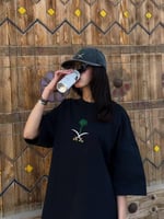 تيشرت اليوم الوطني اوفر سايز نسائية مع كاب