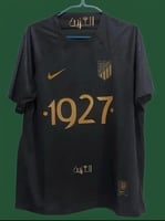 تيشيرت العميد الاسود الذهب