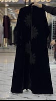 عباية شتوية بتطريز الوردة