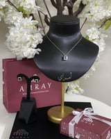 هدية الفلنتاين سلسال وحلق للرياض فقط