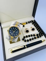 طقم رجالي مكس فضي بذهبي