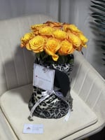 بوكيه شال نسائي -للرياض فقط