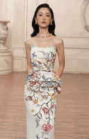 فستان كورسيه كوتور مزين بالكريستال من لالي ديزاين