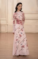 فستان بقصه حوريه البحر باللون الوردي من لالي ديزاي...