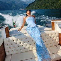 واحجار الراين وتفاصيل الؤلؤ من من فلورا اند كالتري...