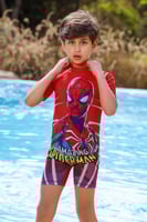 مايوه سباحة للأطفال برسومات كرتونية يغطي الجسم ويو...