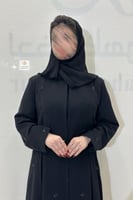 عبايه الفريده بليزر مبطنه بتدخيلات شك اسود فخم