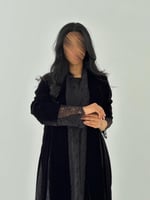 عبايه توق كلوش كامل قماش مخمل بتدخيل دانتيل