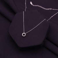 عقد فضة عيار 925