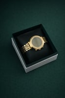 ساعة الفجر النسائية طراز WF-14S ذات إطار وسوار ذهب...