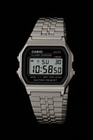 كاسيو فضي ميناء اسود