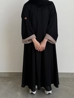 عباية تدخيله كم بيج