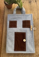 بتفصيل بيت ميلا