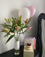 فازة ليليوم طبيعي + كيك جاناش