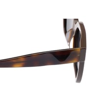 نظارات شمسية VERA