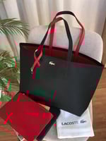 شنطة لاكوست