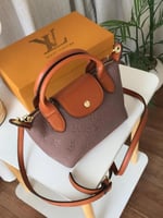 شنطة لويس فيتون