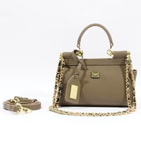 دولتشي اند غابانا حقيبة سيسلي بمقبض علوي