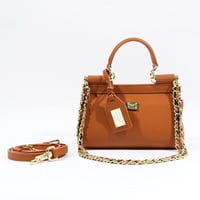 دولتشي اند غابانا حقيبة سيسلي بمقبض علوي