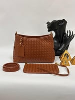 حقيبة نسائية انيقة من لبس فتون