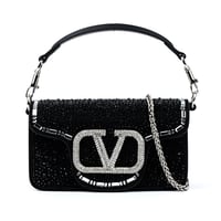 شنطة مطرزة فالنتينو