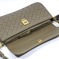 حقيبة كتف ويد بألوان متعددة