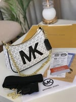 شنطة مايكل كورس