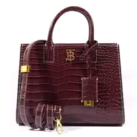 شنطة نسائية من بربري