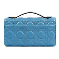 شنطة كريستيان ديور